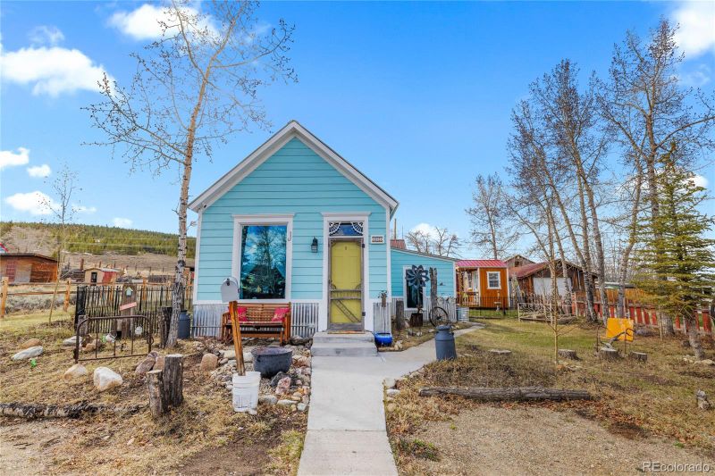 521 E 5th St, Leadville, CO 80461
