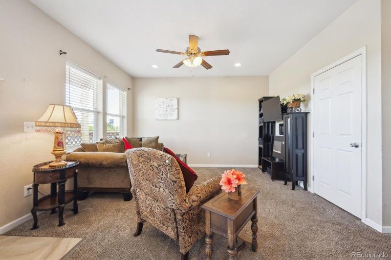 1245 E 5th Ave, Deer Trail, CO 80105