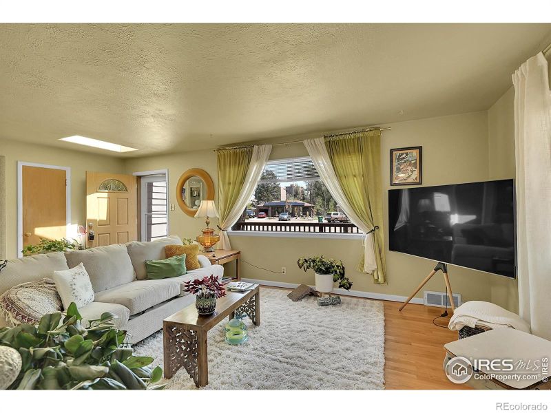 2413 15th Ave, Greeley, CO 80631