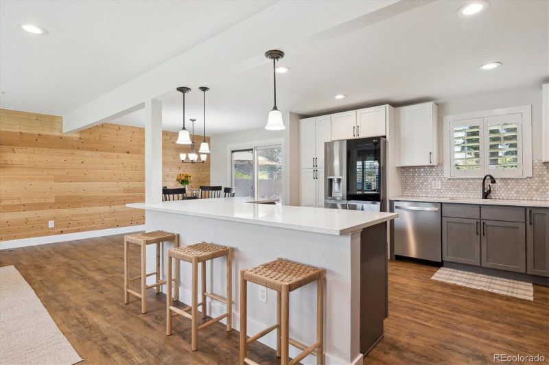 8242 E Briarwood Pl, Centennial, CO 80112