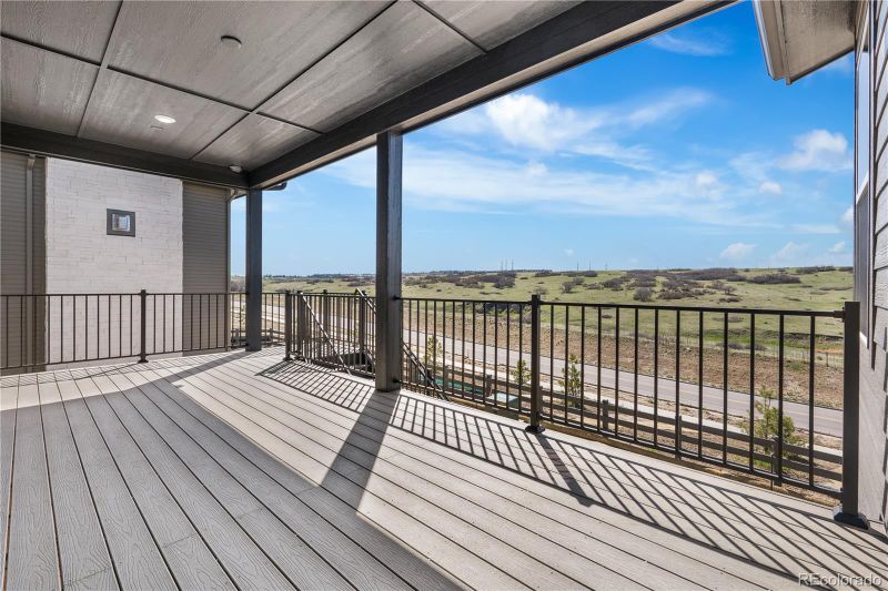 6633 Bridlespur St, Castle Pines, CO 80108