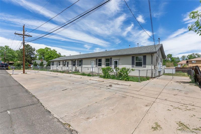10911 W 44th Pl, Wheat Ridge, CO 80033