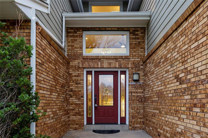 7883 S Espana Way, Centennial, CO 80016