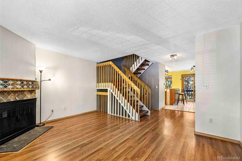 1209 S Flower Cir #C, Lakewood, CO 80232