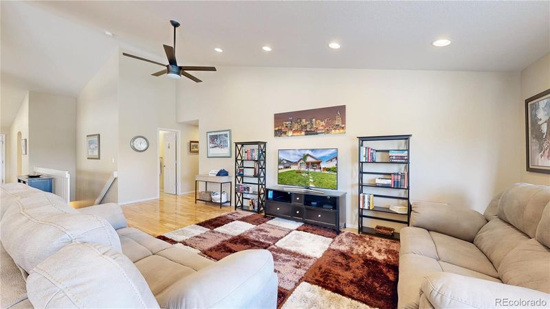 14833 Vine St, Thornton, CO 80602