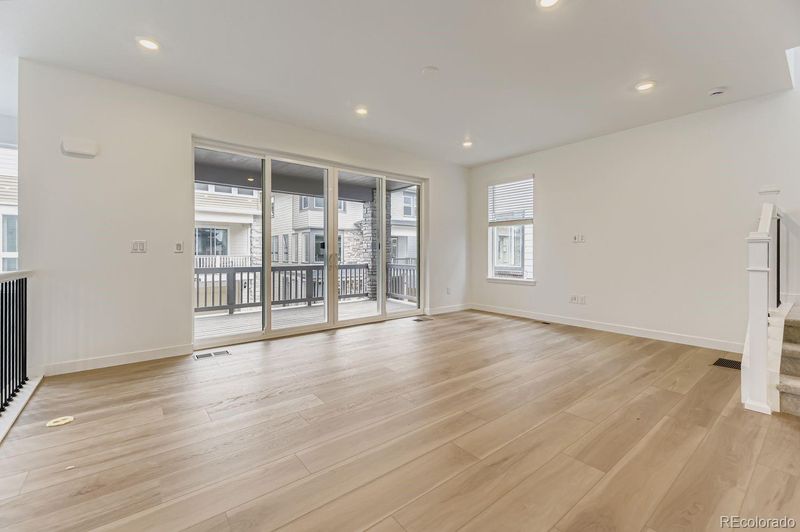 7728 S Cherokee Trl, Centennial, CO 80016