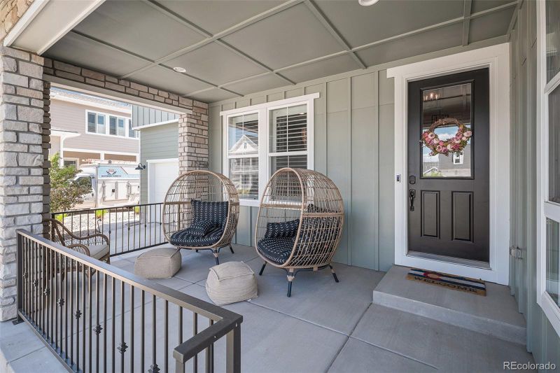 9380 Bear River St, Littleton, CO 80125