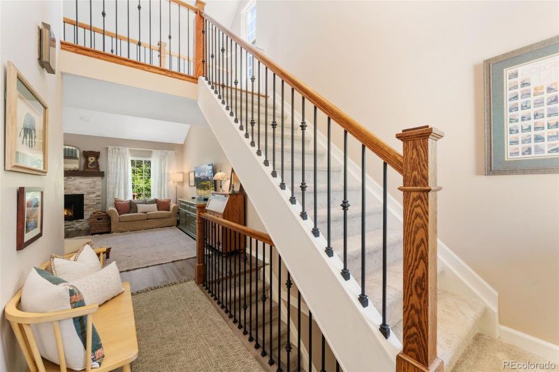 938 W Peakview Cir, Littleton, CO 80120