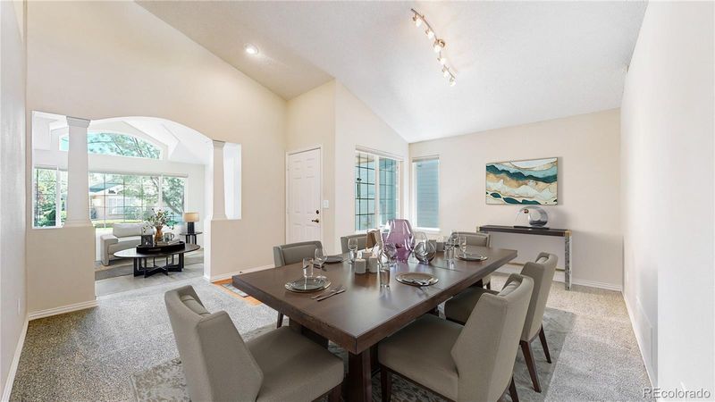 2225 S Lima Ct, Aurora, CO 80014