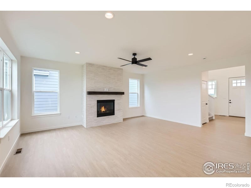 5881 Aspenglow St, Longmont, CO 80504