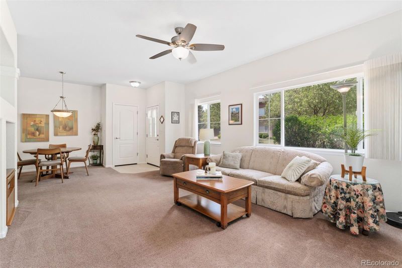 2239 Calais Dr #11F, Longmont, CO 80504