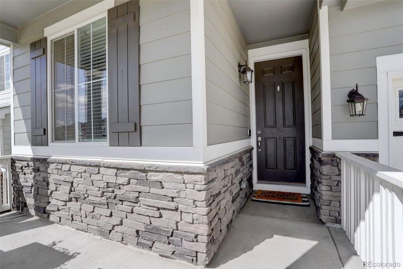 27655 E Geddes Pl, Aurora, CO 80016