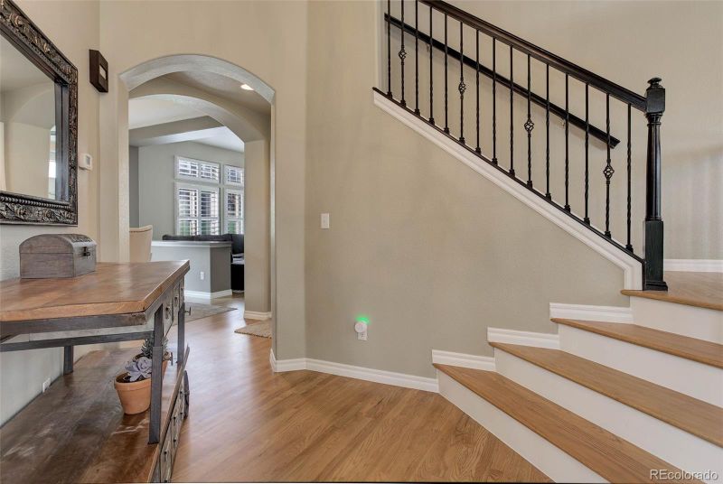 3070 Redhaven Way, Highlands Ranch, CO 80126