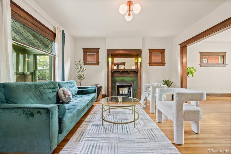 3055 N York St, Denver, CO 80205