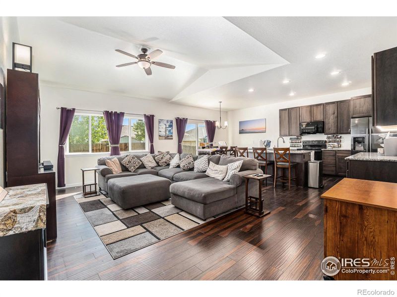 752 Settlers Dr, Milliken, CO 80543