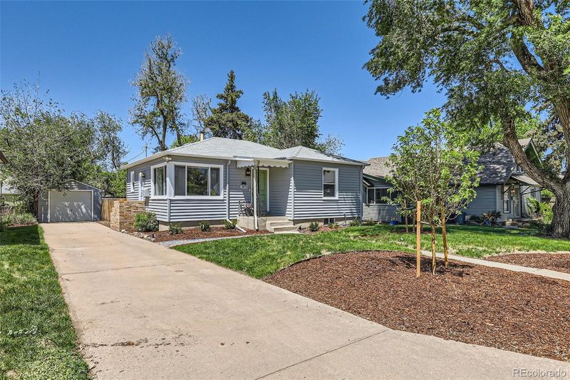 3975 S Logan St, Englewood, CO 80113