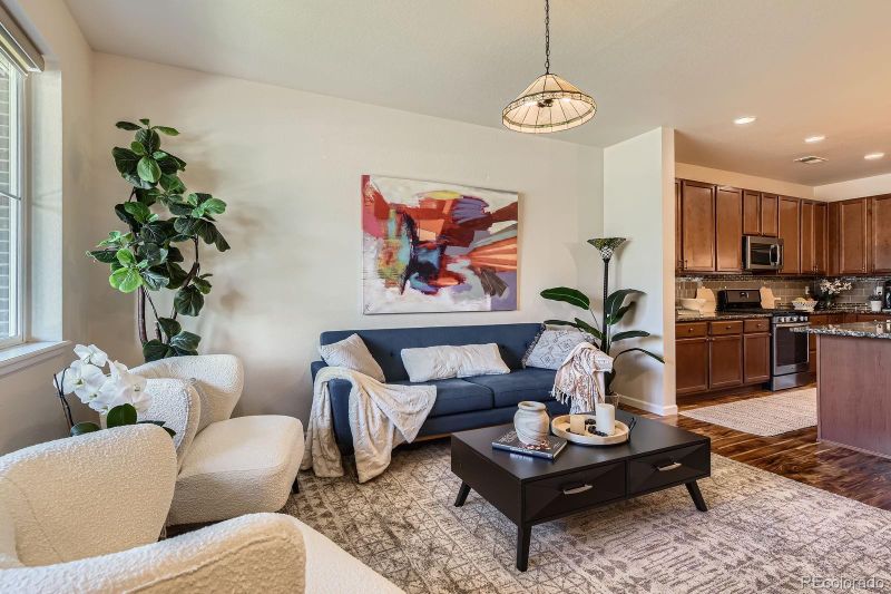 504 E Dry Creek Pl, Littleton, CO 80122