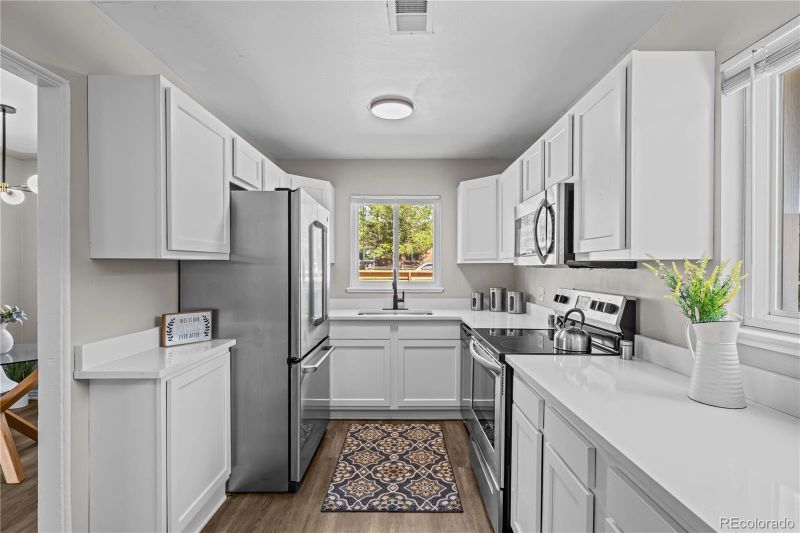 957 Newton St, Denver, CO 80204