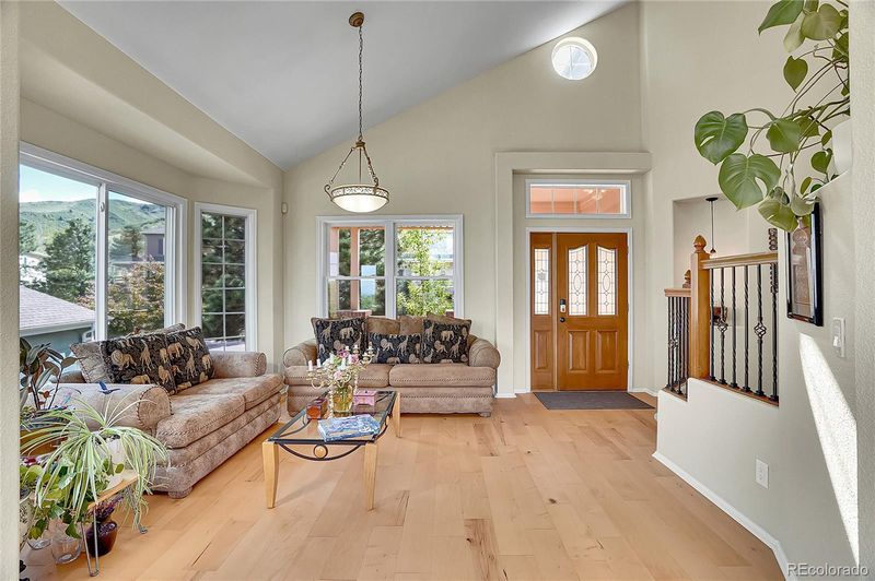 165 Washington St, Golden, CO 80403