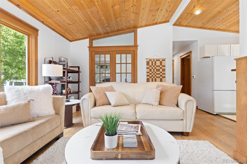 270 31st St, Boulder, CO 80305
