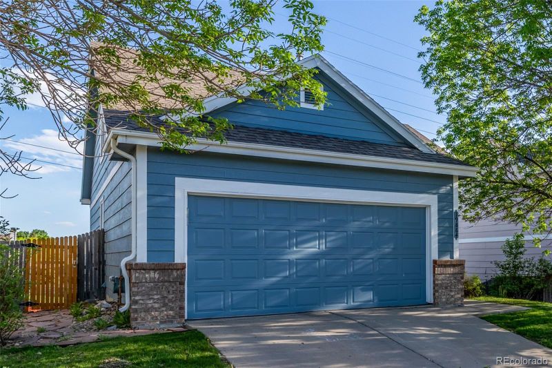 19884 E Villanova Pl, Aurora, CO 80013