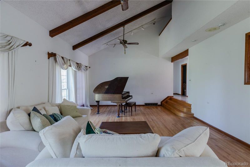 2045 Pine Wood Rd, Sedalia, CO 80135