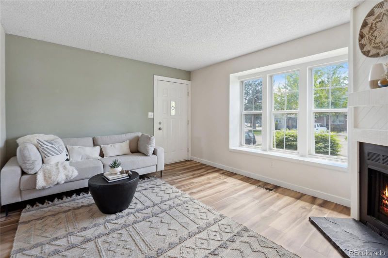 9636 W Chatfield Ave #C, Littleton, CO 80128