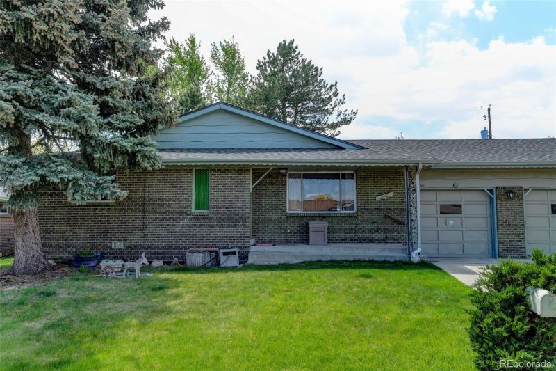10560 W 63rd Ave, Arvada, CO 80004