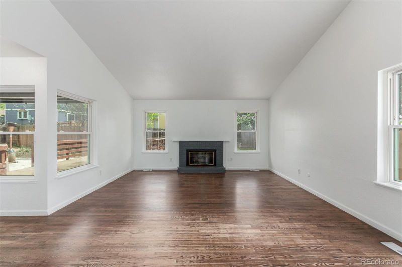 2026 S Pitkin St, Aurora, CO 80013