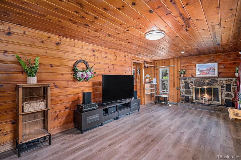 11080 S Deer Creek Rd, Littleton, CO 80127