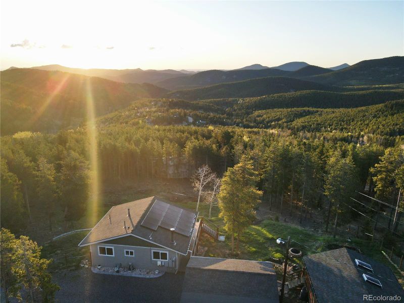 8 Sioux Trl, Evergreen, CO 80439