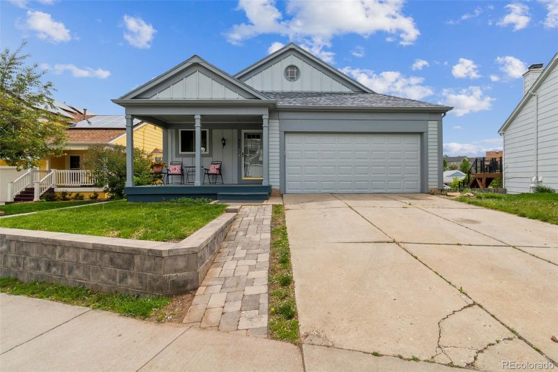 462 Chelan St, Golden, CO 80401