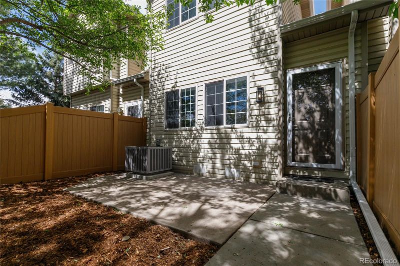 12558 E Tennessee Cir, Aurora, CO 80012