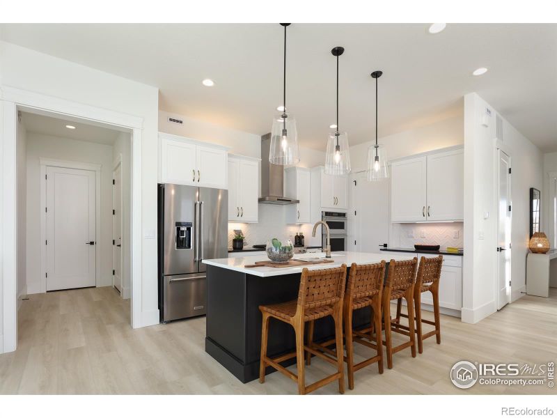 1611 Poplar Dr, Erie, CO 80516
