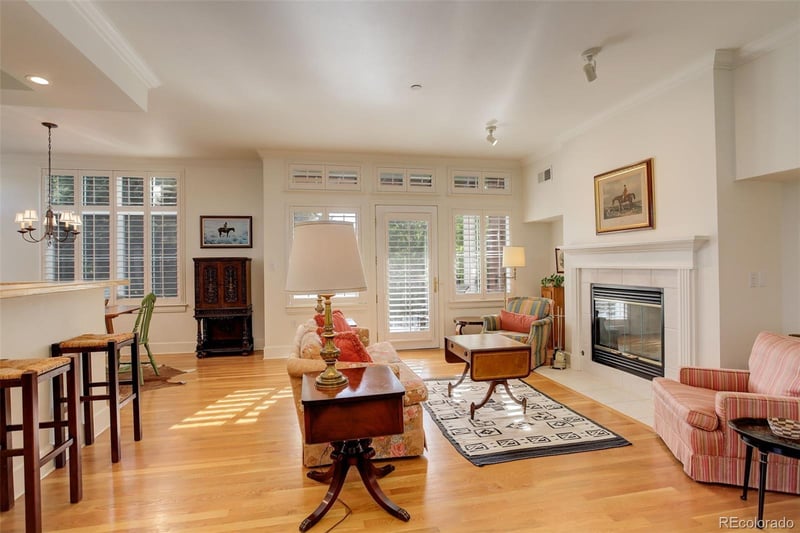 300 Hudson St #202, Denver, CO 80220