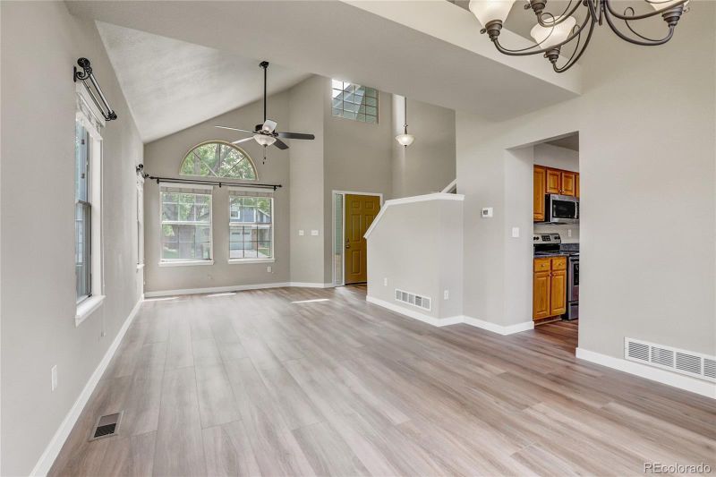 6735 W 97th Cir, Westminster, CO 80021