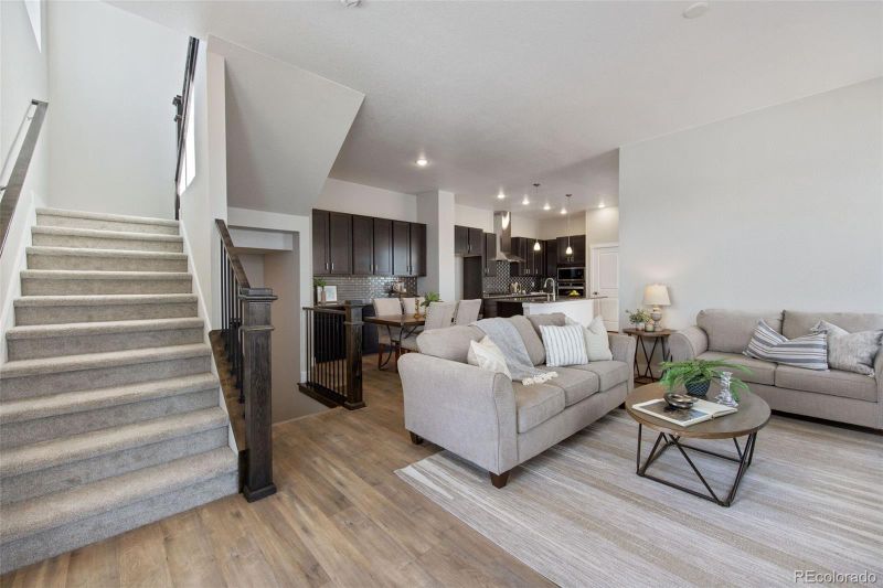 5006 Rendezvous Pw, Timnath, CO 80547