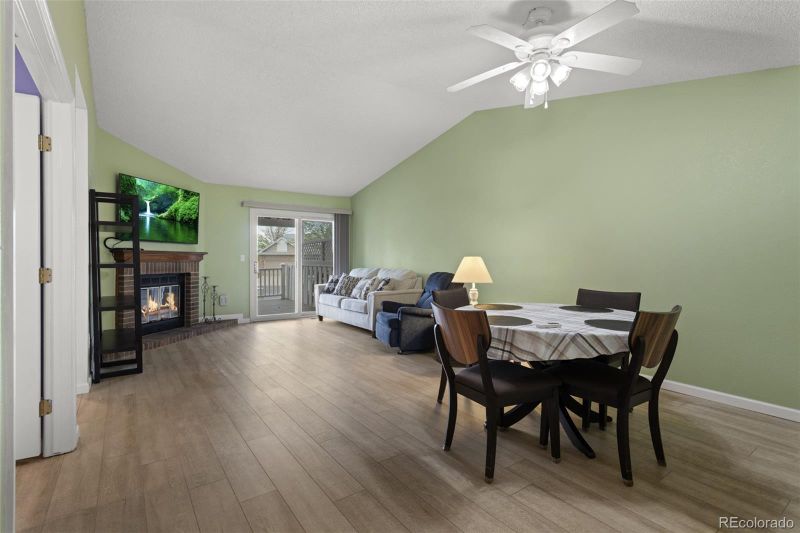 23 Shetland Ct, Highlands Ranch, CO 80130