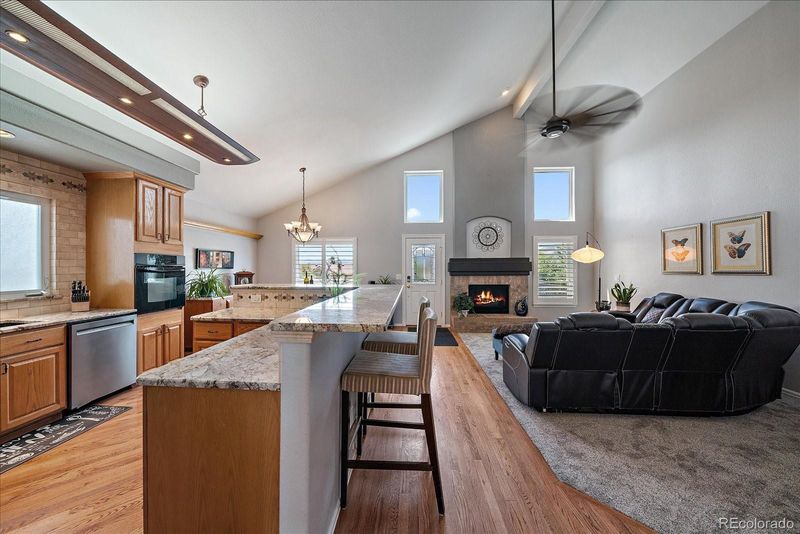 2707 S Cole Ct, Lakewood, CO 80228