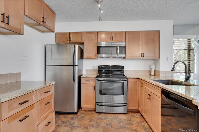 4802 E Kentucky Ave #E, Denver, CO 80246