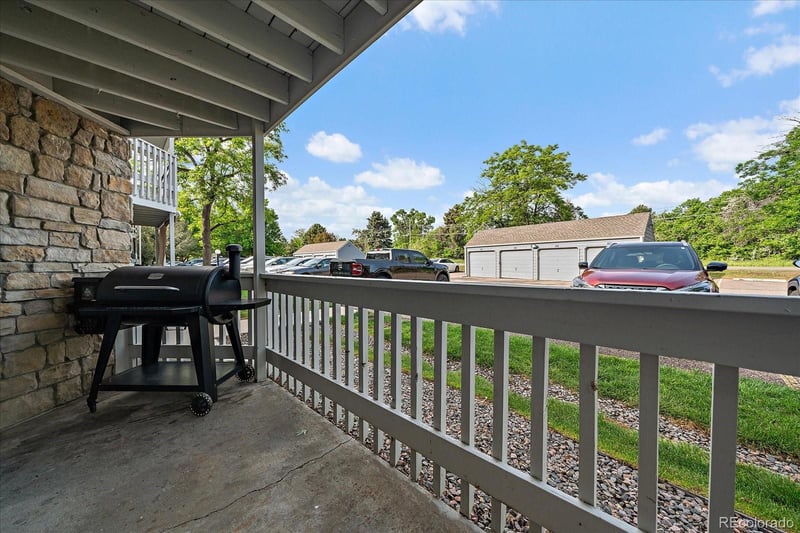 8335 Fairmount Dr #2-105, Denver, CO 80247