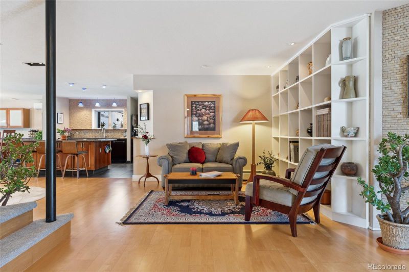 831 Crescent Dr, Boulder, CO 80303