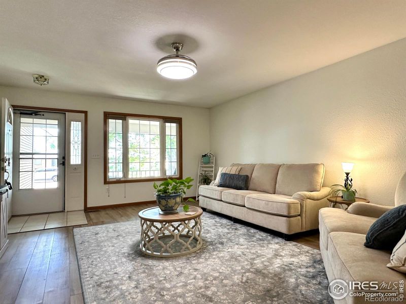 1649 E 17th St, Loveland, CO 80538