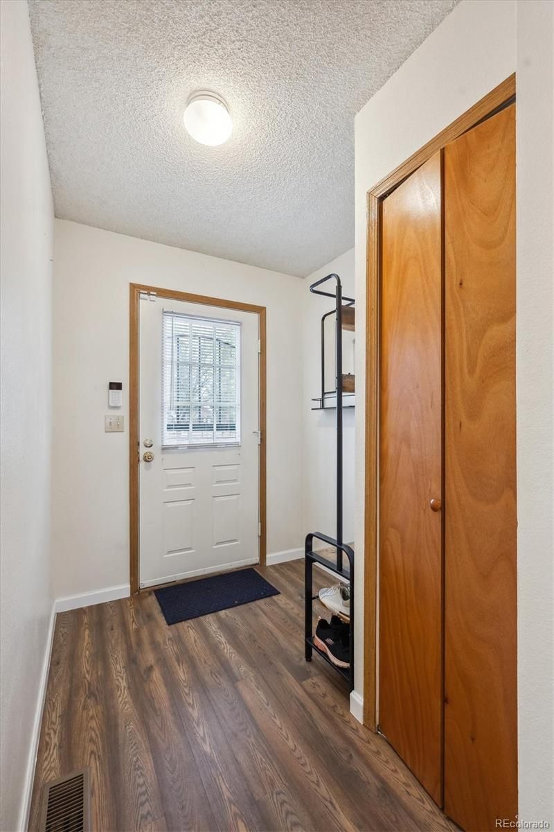 11923 E Ford Dr, Aurora, CO 80012