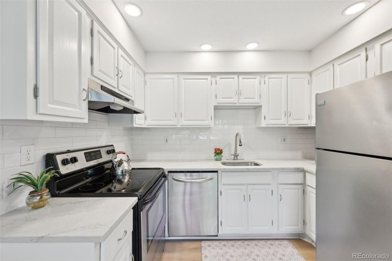 3365 Chisholm Trl #B102, Boulder, CO 80301