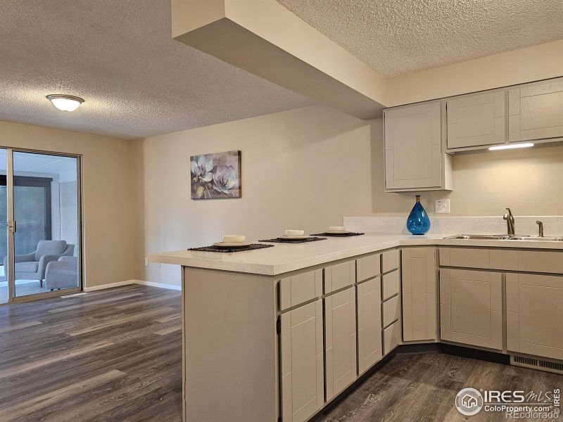 1909 Meadow Dr, Longmont, CO 80501
