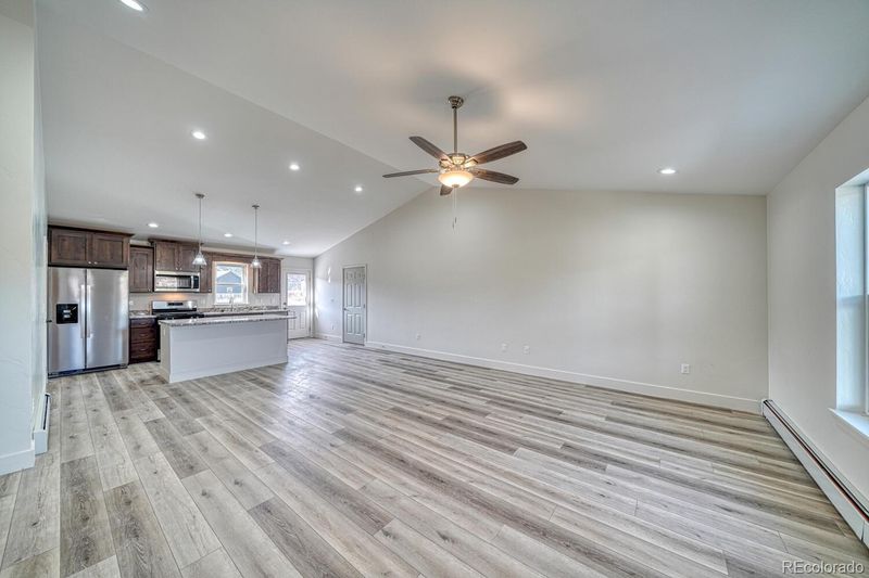 882 Hoover Cir, Poncha Springs, CO 81242