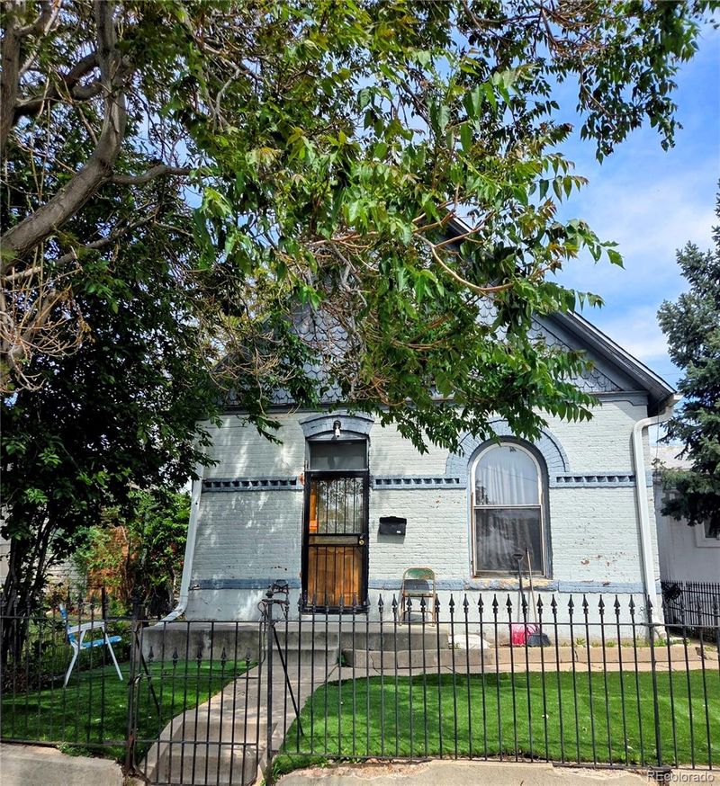 4316 Josephine St, Denver, CO 80216