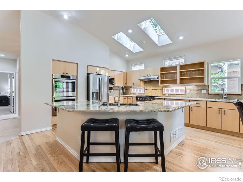 1012 Boxelder Cir, Longmont, CO 80503