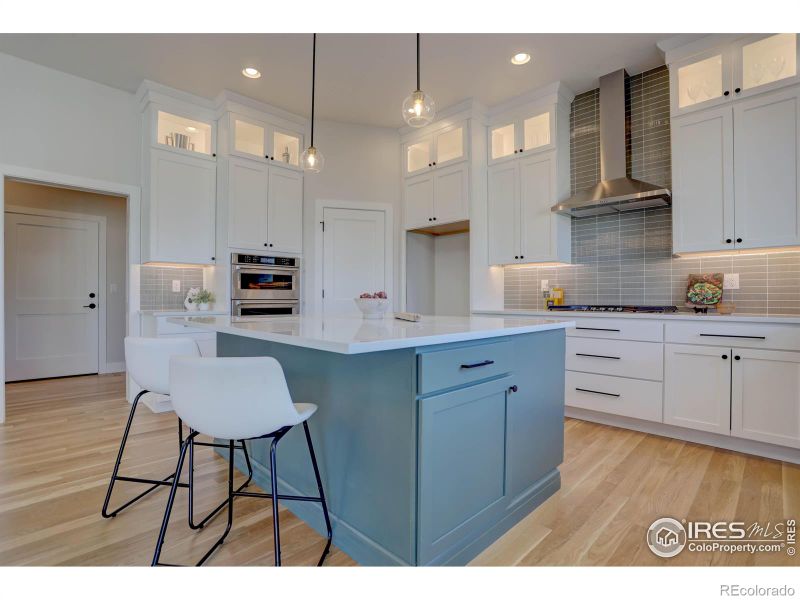 470 Muirfield Cir, Louisville, CO 80027